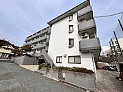 朝霧駅よりバス13分 徒歩5分 3階 築37年9ヶ月の賃貸物件