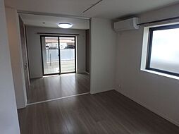 コンフォート池田室町 101 1階1LDKのリビング/ダイニング