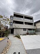 岡本駅より徒歩3分 新築 3階建の賃貸物件