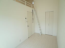 Ａｒｔ Ｏｃｅａｎ 202 2階1Kのリビング/ダイニング