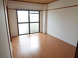 メゾン・ド・Ｌｅｅ 303 3階2LDKのリビング/ダイニング