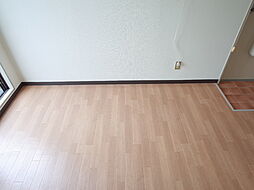 シャトー第9神戸 109 1階ワンルームのリビング/ダイニング