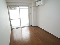 ウィルトアロード 401 4階1DKのリビング/ダイニング