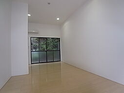 クレセンティア神戸・北野 106 1階ワンルームのリビング/ダイニング