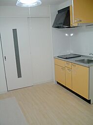 オルタンシア下山手 702 7階1DKのリビング/ダイニング