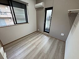 loulou 今津（ルルイマヅ） 202 2階1Kのリビング/ダイニング