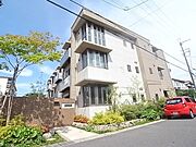 伊丹駅よりバス15分 徒歩8分 3階 築14年7ヶ月の賃貸物件