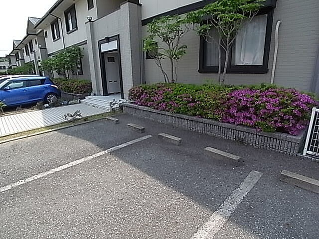 6 / 9