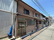 出屋敷駅より徒歩5分 築100年1ヶ月 2階建の賃貸物件