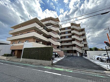 7階建3階部分！東南向きで陽当たり・通風良好な住まい！