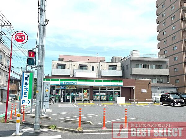 ファミリーマート川口幸町二丁目店 200m