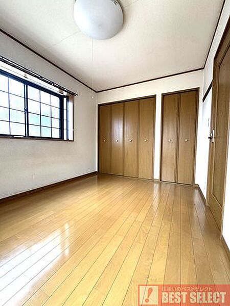 バルコニー付きで朝の日差しが心地よい、快適なお部屋です