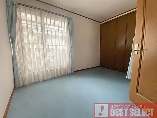 バルコニー付きで朝の日差しが心地よい、快適なお部屋です（※画像はCG加工を使用しております）