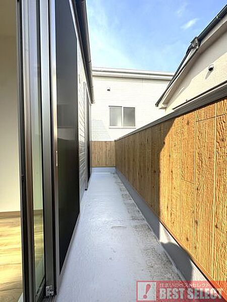 主要採光面が南西向きで、昼から夕方の日当たりが良好です。