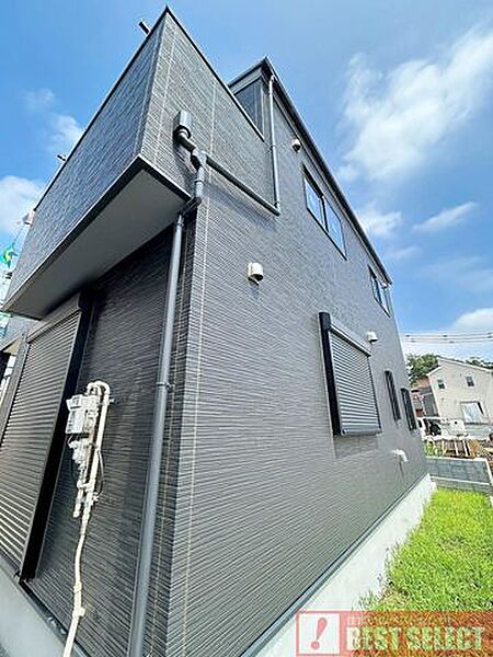 ご家族みんなが安心して過ごせる落ち着いた住環境が魅力です