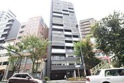 日本橋駅より徒歩5分 11階 築8年4ヶ月の賃貸物件