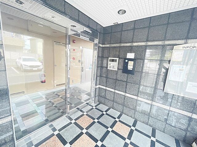 エントランス
