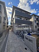 西宮駅より徒歩10分 1階 築1年10ヶ月の賃貸物件