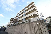 神戸市北区鈴蘭台西町１丁目 4階建 築37年のイメージ