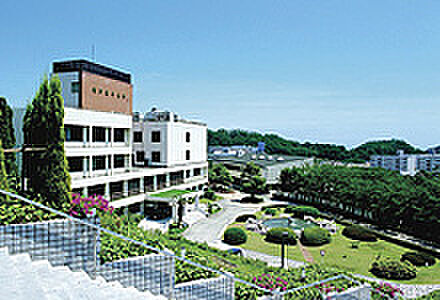 画像24:神戸女子大学（812m）