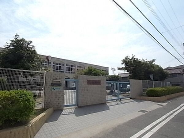 画像24:神戸市立須佐野中学校（405m）