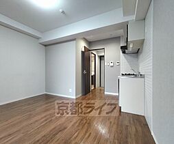 京都市営烏丸線 今出川駅 徒歩17分の賃貸マンション 3階1LDKのリビング/ダイニング