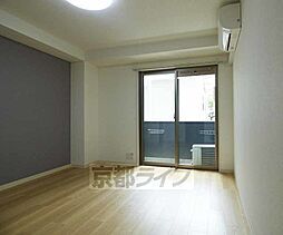 京都市営烏丸線 丸太町駅 徒歩8分の賃貸マンション 1階1Kのリビング/ダイニング