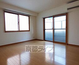 JR山陰本線 二条駅 徒歩13分の賃貸マンション 1階1Kのリビング/ダイニング