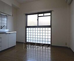 Ｓ−Ｇｌａｎｚ 1階2DKのリビング/ダイニング