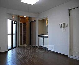 デトムワン京大前 104 1階1Kのリビング/ダイニング