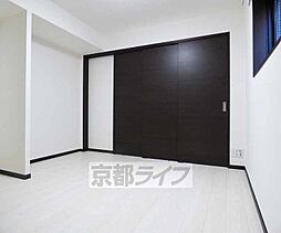 京都市営烏丸線 今出川駅 徒歩10分の賃貸マンション 4階1LDKのリビング/ダイニング