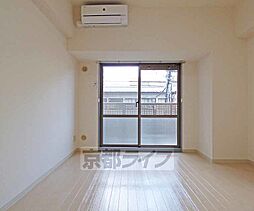 京都市営烏丸線 丸太町駅 徒歩3分の賃貸マンション 2階1Kのリビング/ダイニング