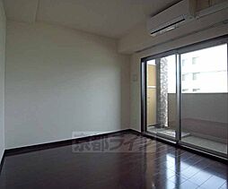 アスヴェル京都西大路御池 201 2階1Kのリビング/ダイニング