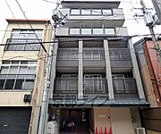 丸太町駅より徒歩6分 4階 築19年8ヶ月の賃貸物件