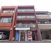 丸太町駅より徒歩7分 3階 築38年5ヶ月の賃貸物件