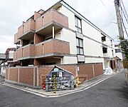 藤森駅より徒歩3分 3階 築24年7ヶ月の賃貸物件