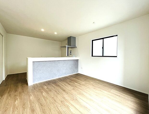 快適性とゆとりをデザインしたリビングは、広々した17.6帖。