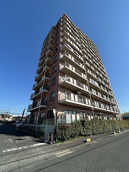 apartment 埼玉県久喜市古久喜
地図を見る