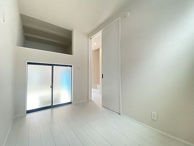 完成済み、実物をじっくりチェックできます。