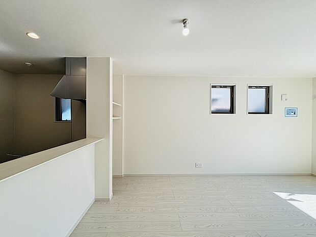 家族団らんの時間も増えそうな、くつろぎのLDK。