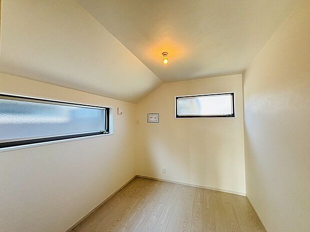 この部屋だれの部屋にしようかな、なんて会話を現地で楽しんでください。