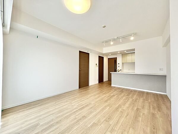 apartment 埼玉県上尾市五番町
地図を見る