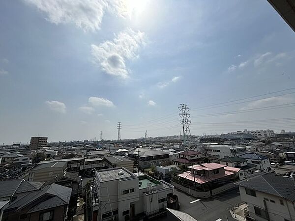 apartment 埼玉県上尾市五番町
地図を見る