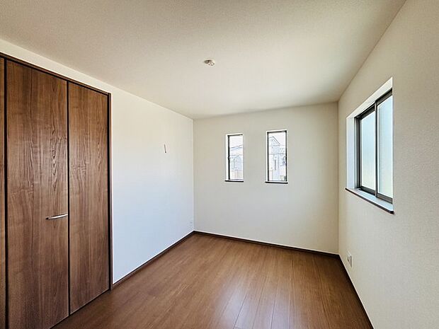 この部屋だれの部屋にしようかな、なんて会話を現地で楽しんでください。