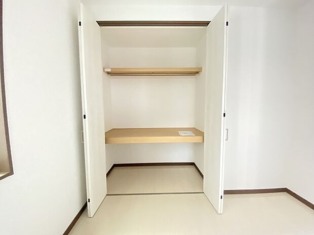 ご家族の思い出も大切にしまっておけるたっぷり収納。