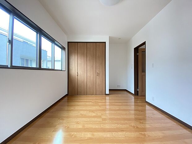 たっぷり収納で、お部屋の中はいつもキレイに片付きそうですね。