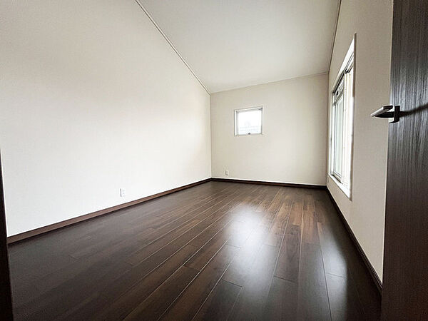 apartment 埼玉県北本市二ツ家４丁目
地図を見る
