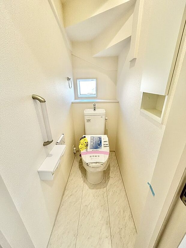 清潔好きには欠かせないウォシュレット機能付き。 