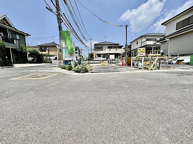 同じグレードで建てられた最寄りの完成物件を、参考にご覧になれます。