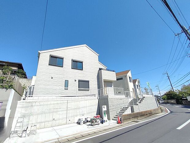 ウェブや資料からでは得られないヒントがたくさん見つかる完成物件です。 